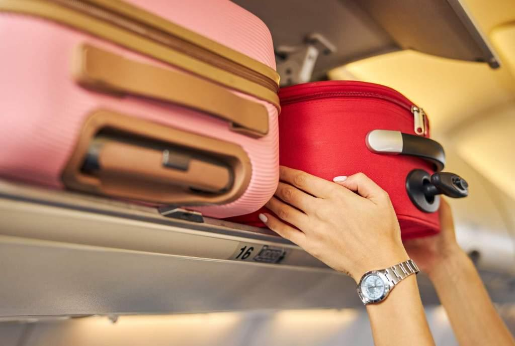What can be taken in a hand bag to the airplane?