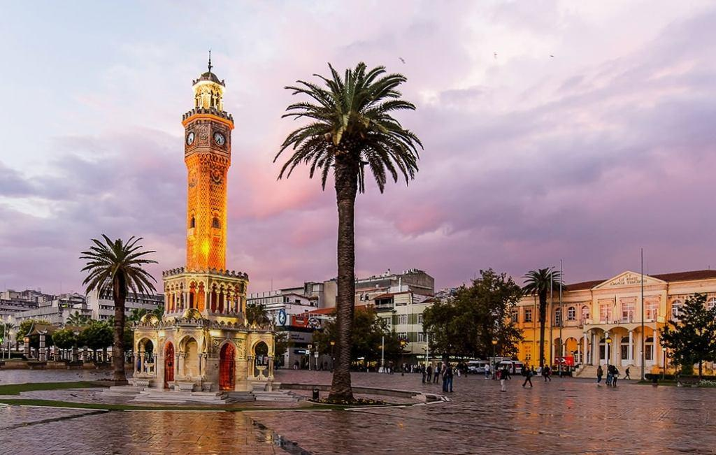 Cheap Flights from Baku to Izmir