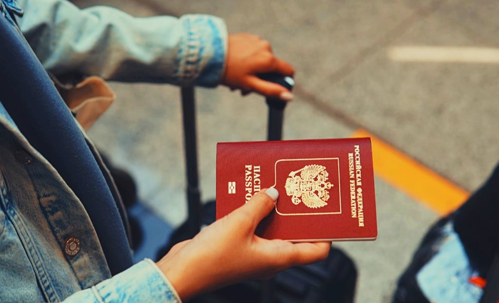 Attention to those visiting Russia!