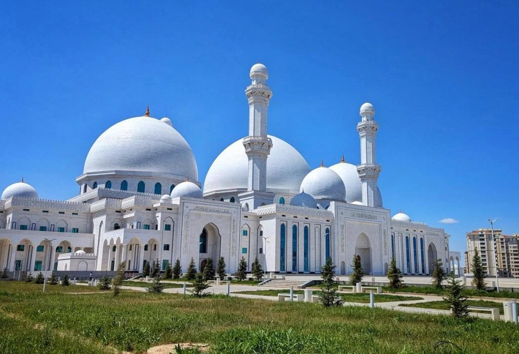 Прямые рейсы Баку-Шымкент